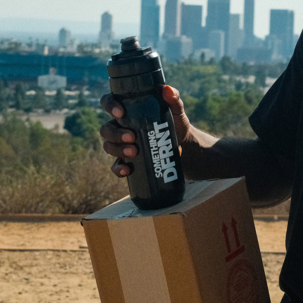 Personalisierte CamelBak Flasche als Geschenk verpackt